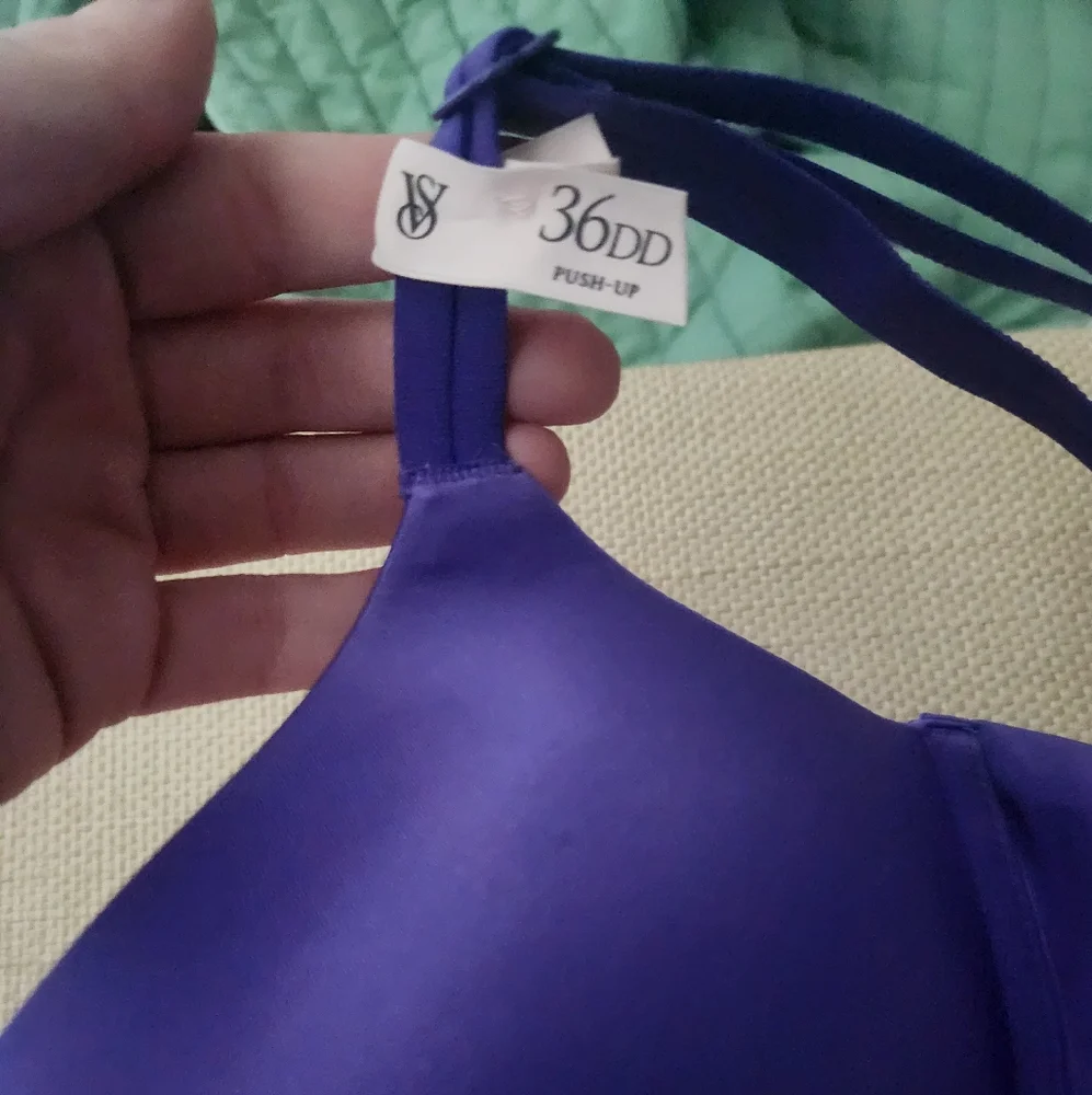 VS 36DD Pushup Bra, NWT Victoria's Push Up, Bra, NWT VS 36 DD  Bra, Nwt VS Bra - Picture 7 of 8